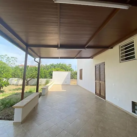 Casa Mare Apartment *